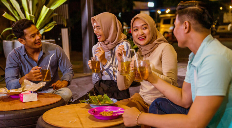 Community Hosts Making Social Life Simplified